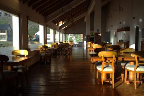 Hotel Nuke Piren